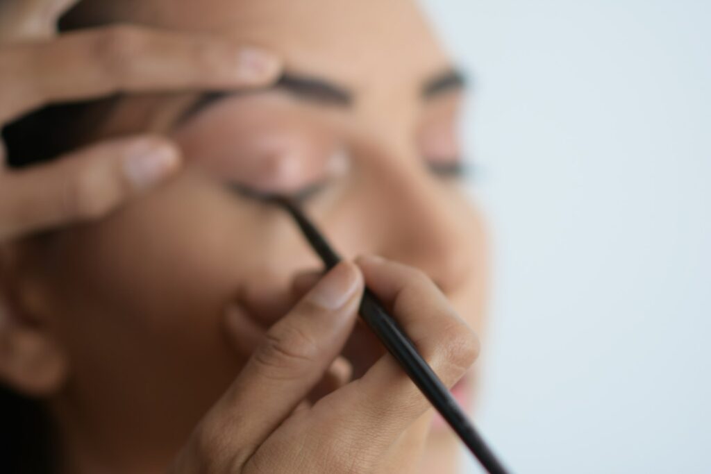 Eye makeup with sharp graphic black liner